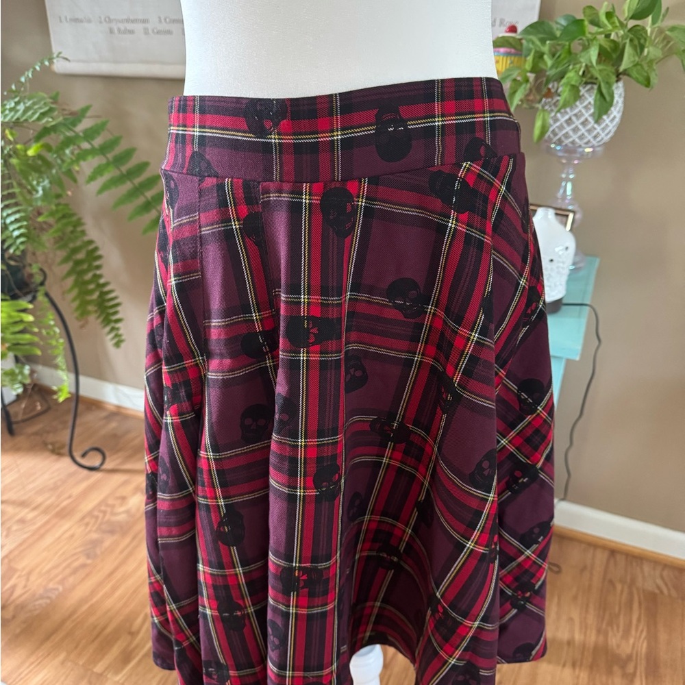 Torrid Sz 1 Plus Plaid Skater Skirt with Skull Pattern